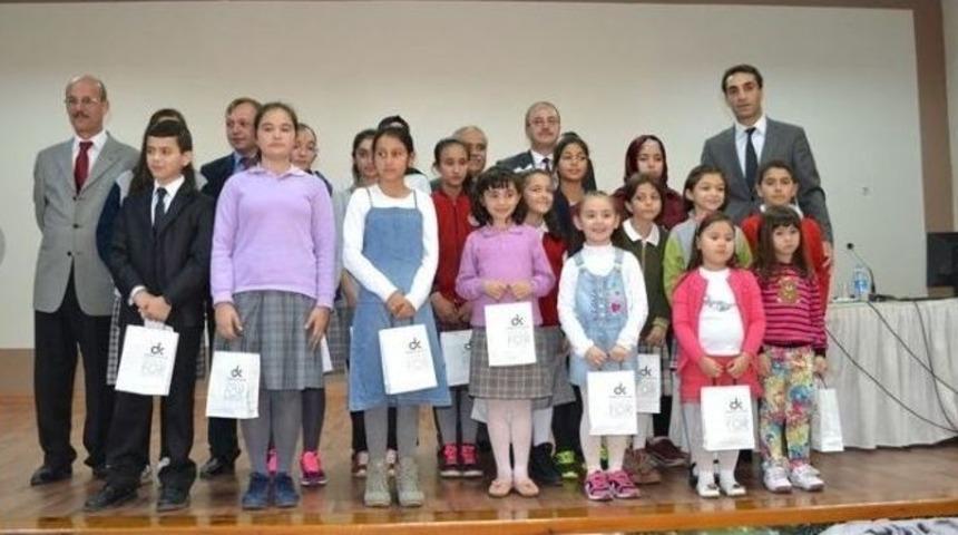 &Ouml;ğrenciler Resimlerle Ekmek İsrafına Dikkat &Ccedil;ekti