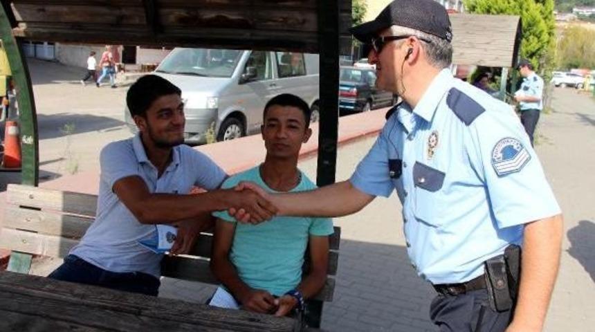 Zonguldak'ta Okul &Ccedil;evreleri Ve Parklarda Denetim