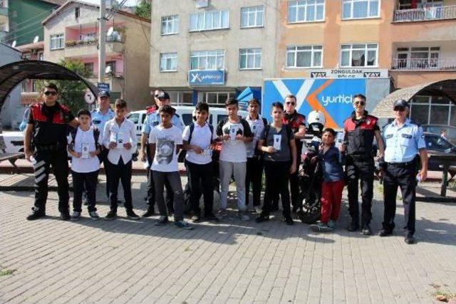 Zonguldak'ta Okul Çevreleri Ve Parklarda Denetim