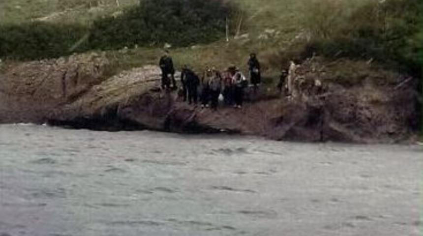 Sahil G&uuml;venlik 105 Sığınmacıyı Kurtardı