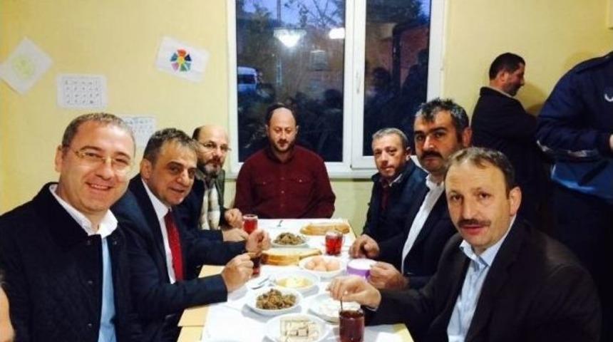 Yomra Belediye Başkanı Sağıroğlu Gece G&uuml;nd&uuml;z Demeden &Ccedil;alışıyor