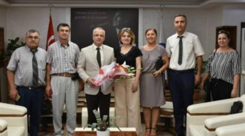 Şehitler Okulu&rsquo;ndan Başkan Kayda&rsquo;ya &Ccedil;i&ccedil;ekli Teşekk&uuml;r