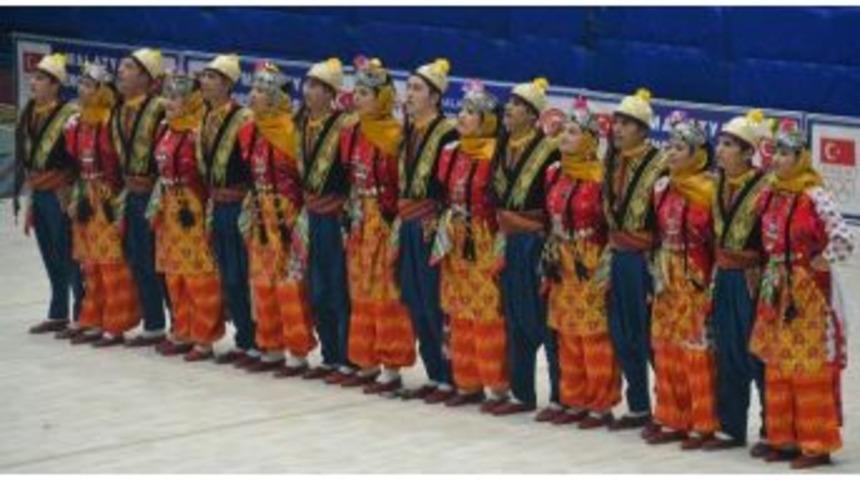 Halk Oyunları Grup Yarışması