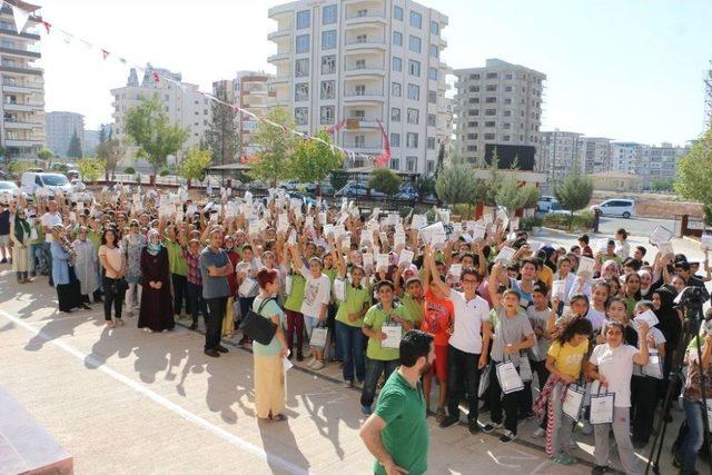 Başkan &Ccedil;ift&ccedil;i &Ouml;ğrencilerle Buluştu 1