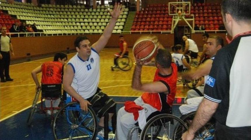 B&uuml;y&uuml;kşehir Fark Attı