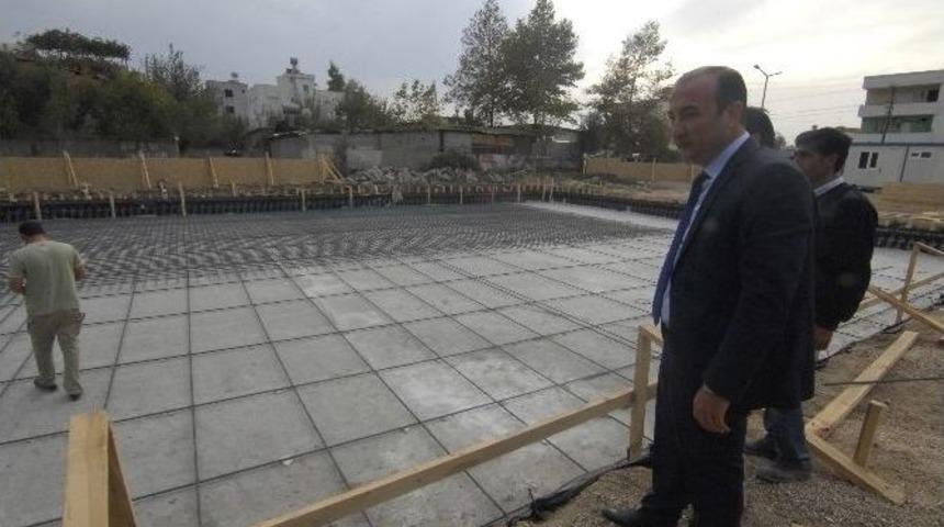 Ceyhan’a Gençlik Merkezi Yapılıyor