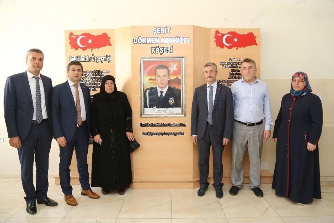 Şahinbey&rsquo;de 20 Bin &Ouml;ğrenciye Kırtasiye Yardımı