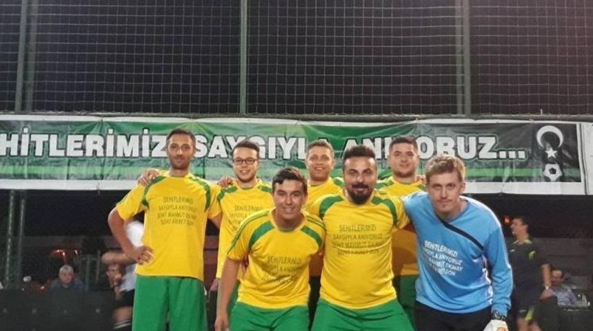 Şehitleri İ&ccedil;in Turnuva D&uuml;zenlediler