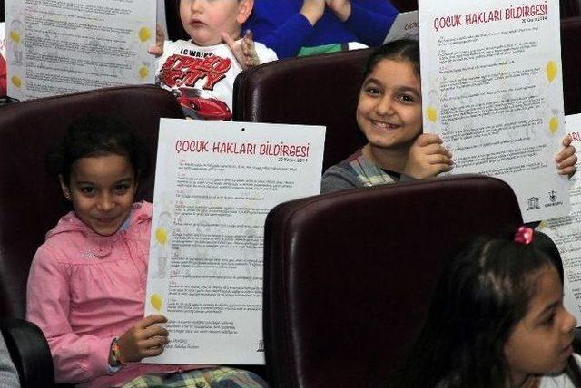 Konaklı &Ccedil;ocuklar Haklarını Eğlenerek &Ouml;ğrendi 2