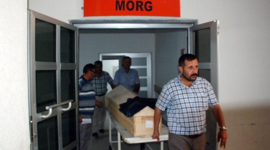 Salıncak İpi Boğazına Dolanan &Ccedil;ocuk Hayatını Kaybetti