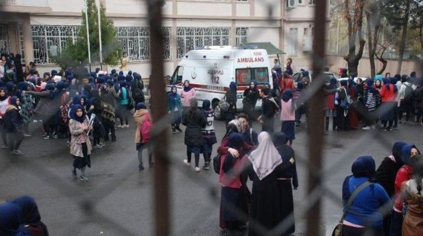 Gaziantep&rsquo;te Bir Okulda Yangın Paniği Yaşandı