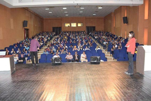 Okul İdarecileri Ve &Ouml;ğretmenlere Konferans 1