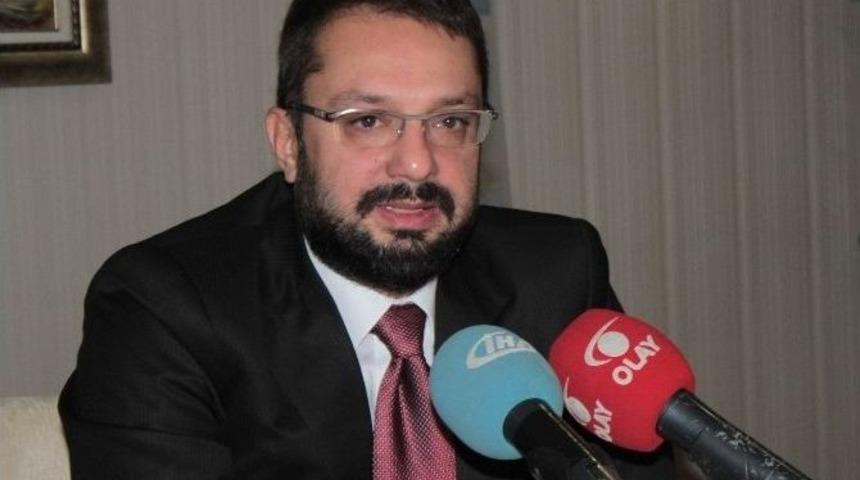 Kadir Has &Uuml;niversitesi &Ouml;ğretim G&ouml;revlisi Do&ccedil;. Dr. Ahmet Kasım Han: