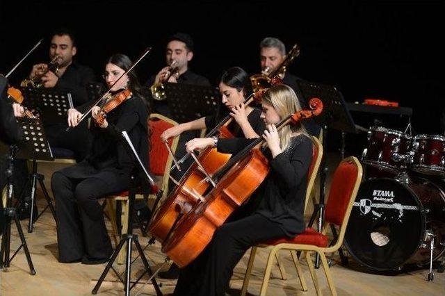 Film Müzikleri, Senfoni Orkestrası İle Hayat Buldu