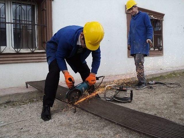 Kelkit’te Meslek Lisesi Öğrencilerinden Örnek Davranış