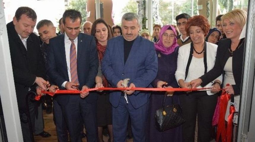 Başkan Baran Kafe A&ccedil;ılışı Yaptı