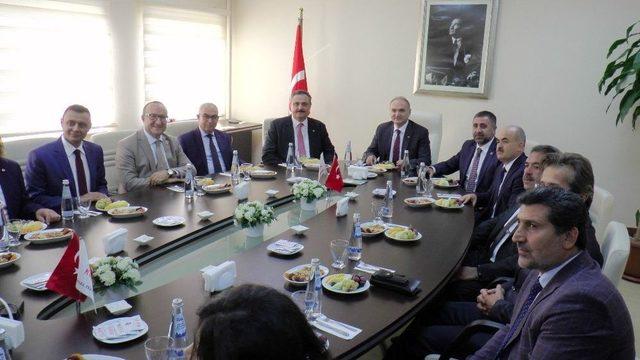 Bilim, Sanayi Ve Teknoloji Bakanı Özlü: “türk Ekonomisi Manipüle Edilemez”
