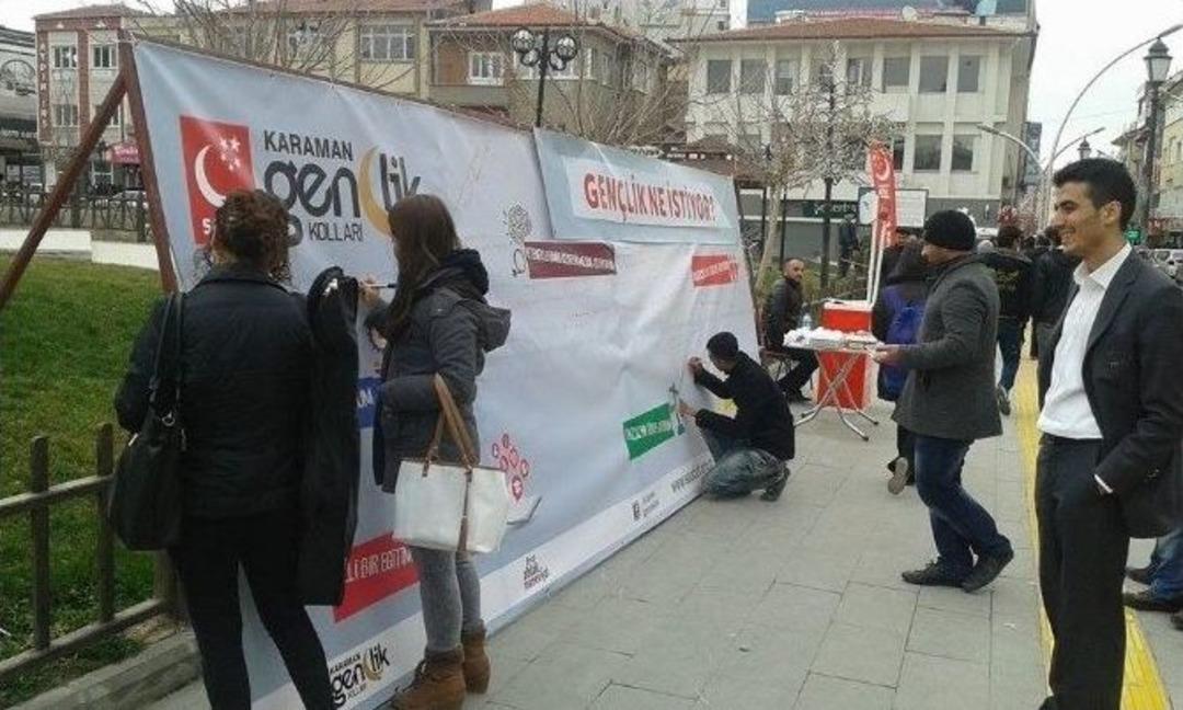 Karamanlılar Fikir Duvarına İstek Ve Temennilerini Yazdı