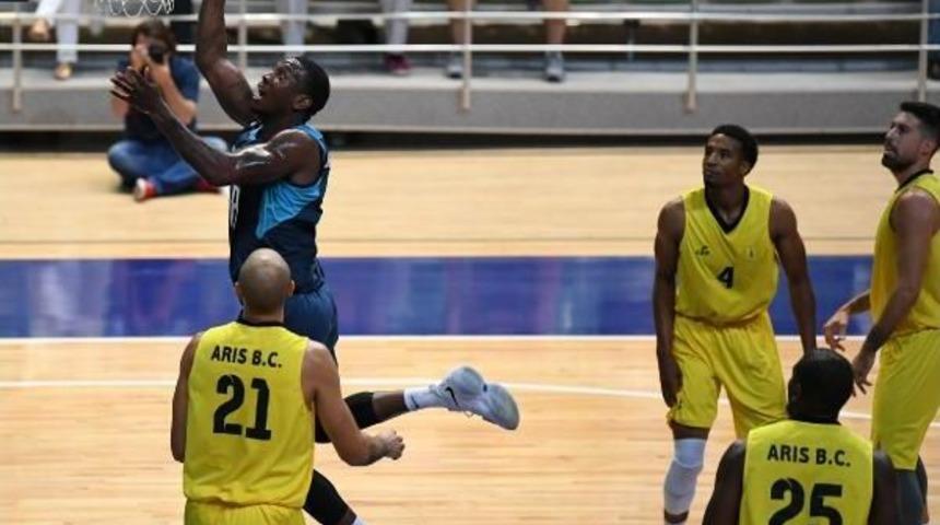 Tofaş, Yunan Rakibi Aris'e Ge&ccedil;it Vermedi