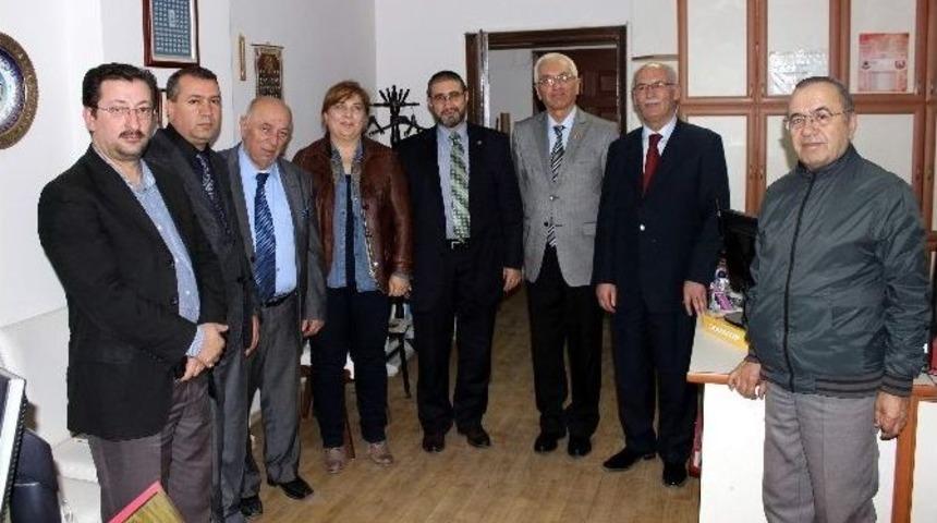 M&uuml;ft&uuml; Hacı Yusuf G&uuml;l, Gazeteciler Cemiyeti&rsquo;ni Ziyaret Etti