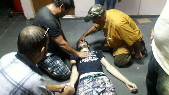 Kapıyı Açmaya Çalışırken Akıma Kapıldı