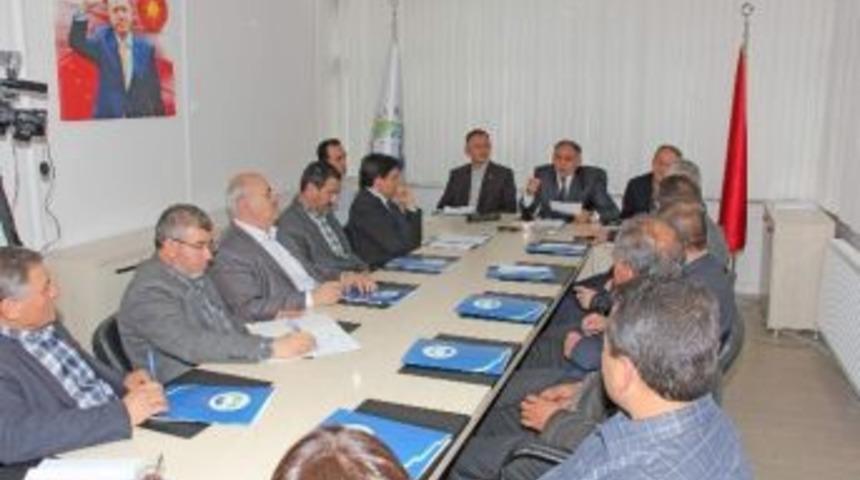 Yahyalı Belediyesi 2015 Yılı İlk Meclis Toplantısını Yaptı