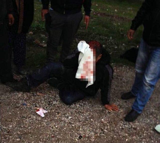 Milas’ta Baba Oğul Trafik Kazasında Yaralandı 1