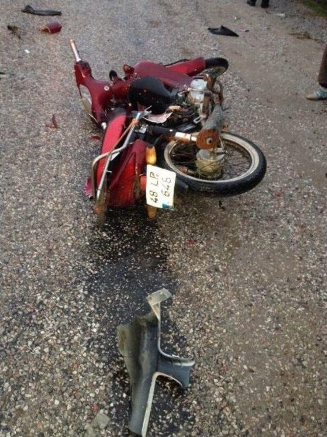 Milas’ta Baba Oğul Trafik Kazasında Yaralandı 2