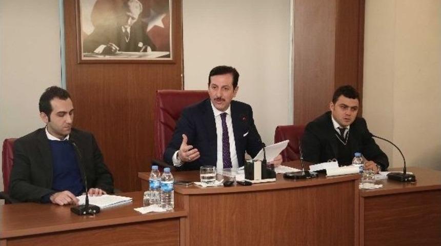 İlkadım&rsquo;da Tartışmalı Meclis Toplantısı