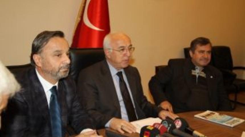 Kayseri Ticaret Odası S&uuml;r&uuml;c&uuml; Kursları Konfederasyonu Toplantısına Ev Sahipliği Yaptı