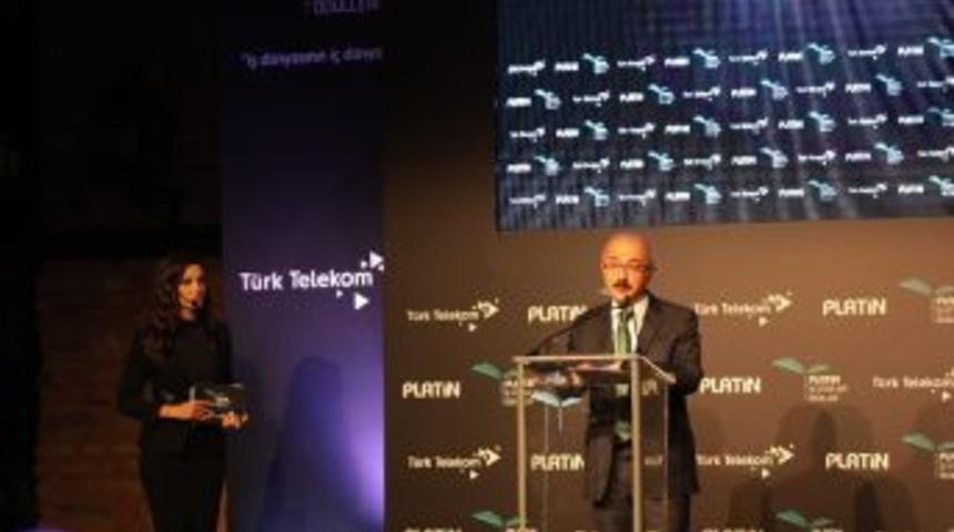 L&uuml;tfi Elvan: &ldquo;t&uuml;rkiye, &Uuml;&ccedil;&uuml;nc&uuml; &Ccedil;eyrekte Y&uuml;zde 7&rsquo;nin &Uuml;zerinde B&uuml;y&uuml;yecek&rdquo;
