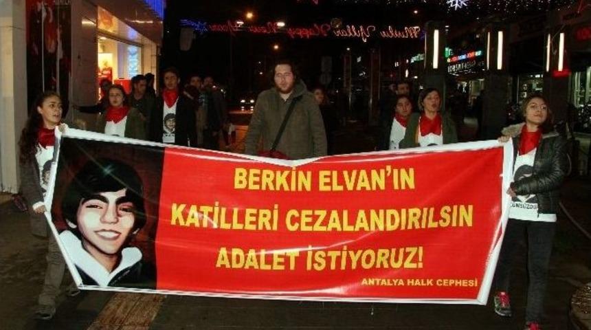 Belkin Elvan&rsquo;ın Doğum G&uuml;n&uuml;n&uuml; Fener U&ccedil;urarak Kutladılar