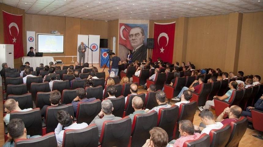 Hakkari &Uuml;niversitesinde Akademik Yıl A&ccedil;ılışı