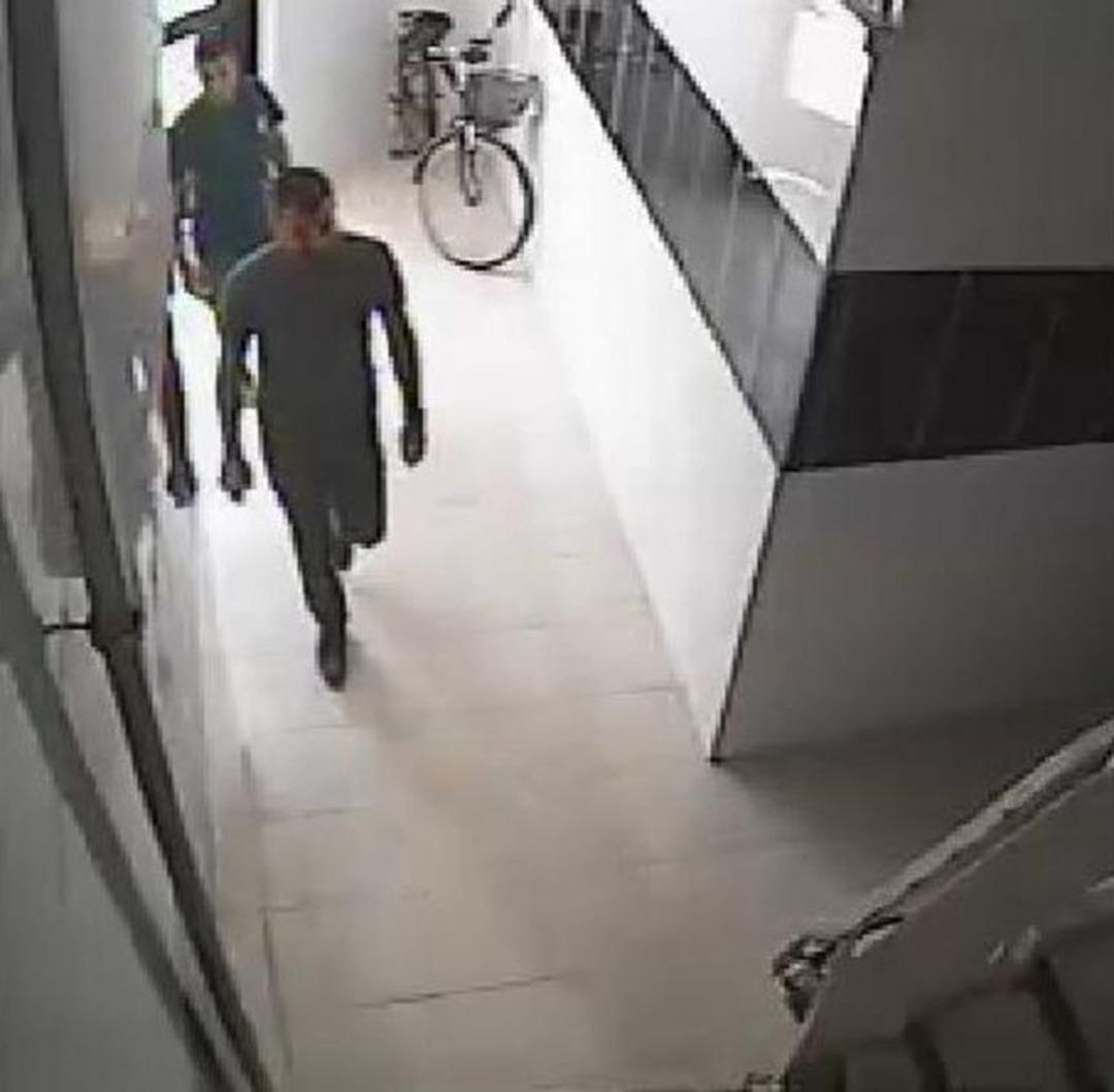 &Ccedil;ilingir &Ccedil;ağırıp, Hamal Tutarak Depoyu Soydular