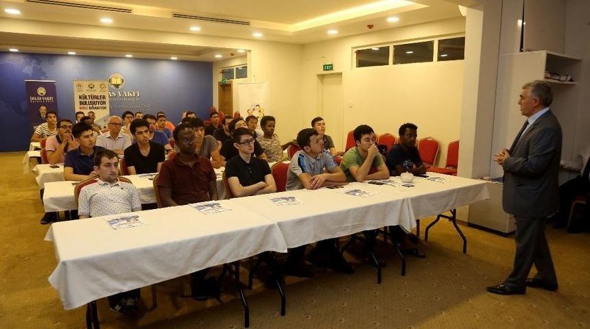 İhl&acirc;s Vakfı G&ouml;n&uuml;llerde &lsquo;biriz&rsquo; Bırakacak.