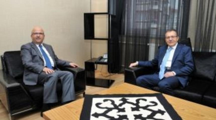 Balıkesir B&uuml;y&uuml;kşehir Belediye Başkanı Uğur&rsquo;dan Başkan &Ccedil;oban&rsquo;a Ziyaret