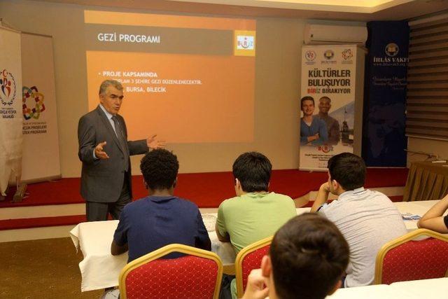 İhl&acirc;s Vakfı G&ouml;n&uuml;llerde &lsquo;biriz&rsquo; Bırakacak. 2