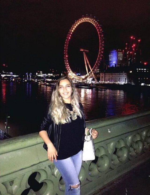 Suriyeli Aktivist Anne Ve Gazeteci Kızı &Ouml;ld&uuml;r&uuml;ld&uuml; 3