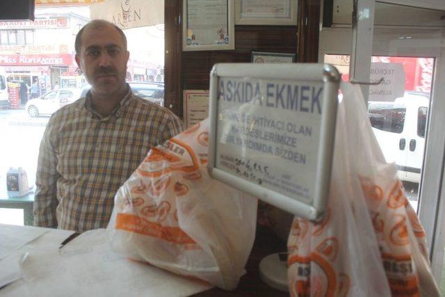 Osmanlı’dan Kalma ‘askıda Ekmek’ Geleneği Devam Ediyor 2
