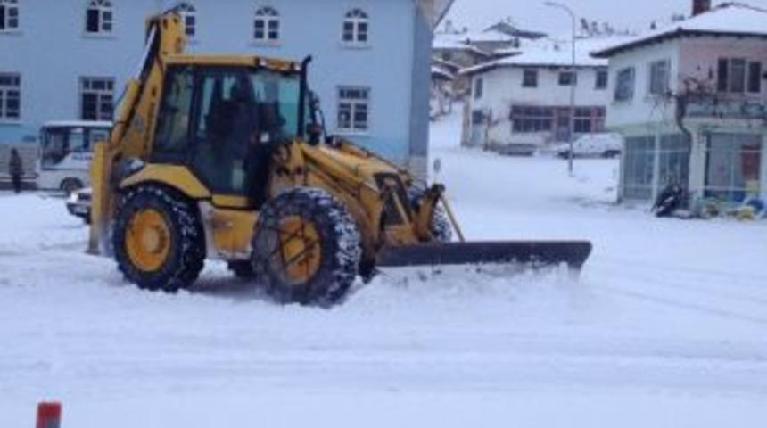 Pazarlar&rsquo;da Okullar Tatil