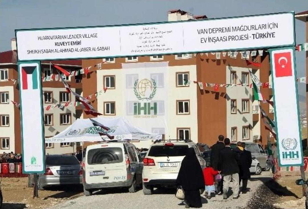 İhh Ve Iıco Heyeti, Konutlara Yerleştirilen Aileleri Ziyaret Etti