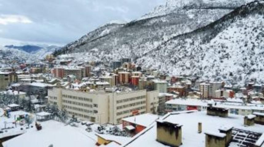 G&uuml;m&uuml;şhane Beyaza B&uuml;r&uuml;nd&uuml;