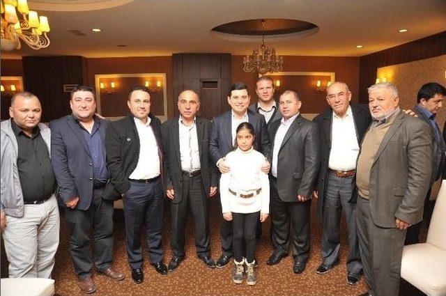 Başkan T&uuml;t&uuml;nc&uuml; Mahalle Y&ouml;neticileri İle Bir Araya Geldi 2