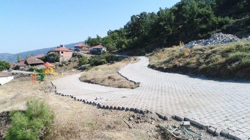 Şirinyer&rsquo;e Salihli Belediyesi Eli Değdi