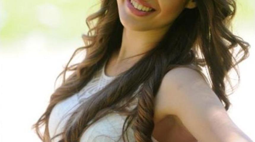 Kainat G&uuml;zellik Yarışmasında T&uuml;rkiye'yi Temsil Edecek