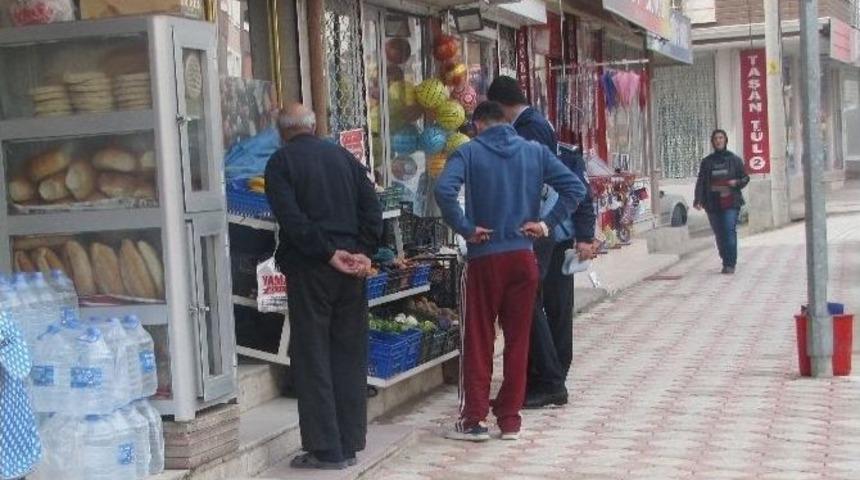 Vezirk&ouml;pr&uuml;&rsquo;de 30 Esnafa İşgal Cezası