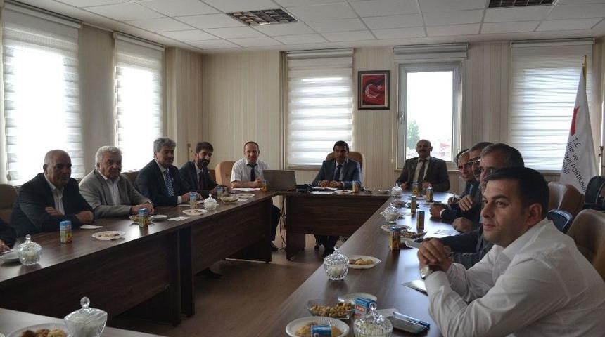 Asp İl M&uuml;d&uuml;r&uuml; İlbaş, Muhtarlarla İstişare Etti