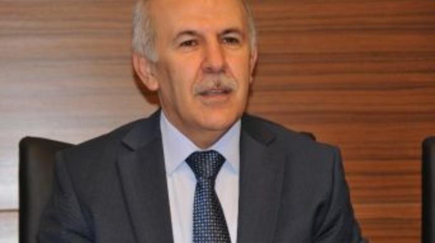 Vali Ata&rsquo;dan &Ouml;ğretmenler G&uuml;n&uuml; Mesajı