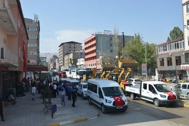 Doğubayazıt Belediyesine 15 Araç Alındı