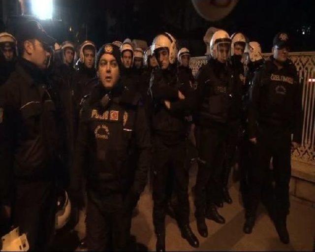 DOLMABAHÇE DE BİDEN PROTESTOSU 3